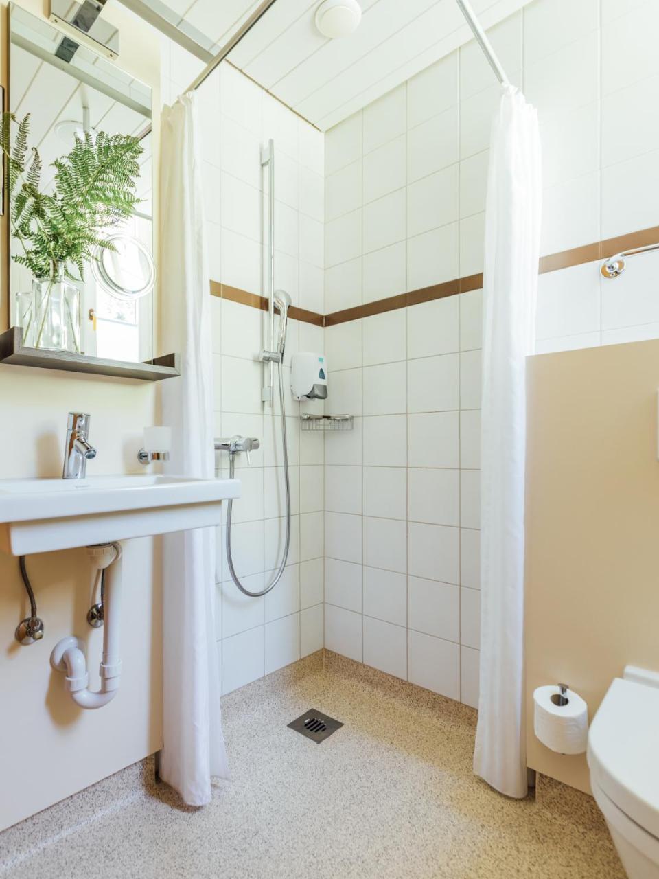Budget Rooms Gstaad Schönried Екстериор снимка